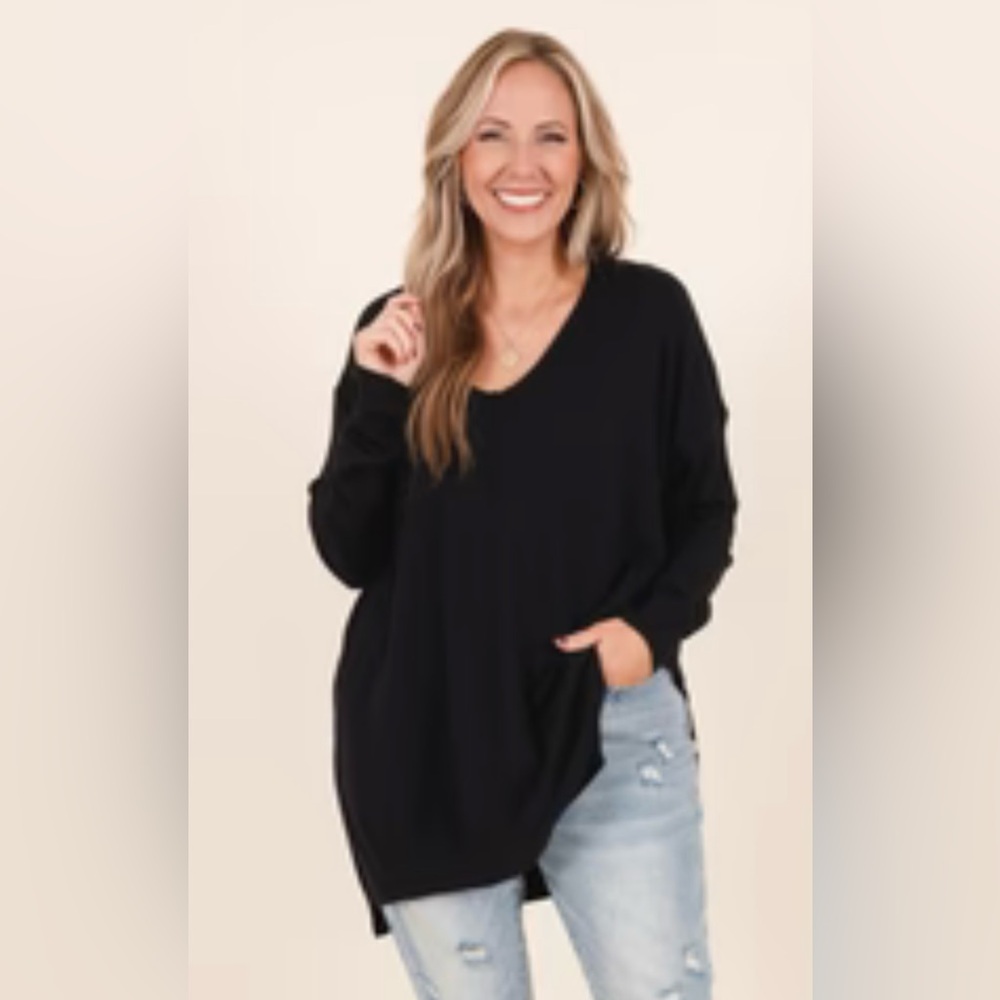 Chic Soul Black Sweater